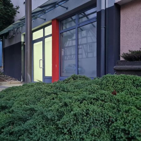 Pension Am Rathaus, 24H Check-In Mundelsheim Bagian luar foto