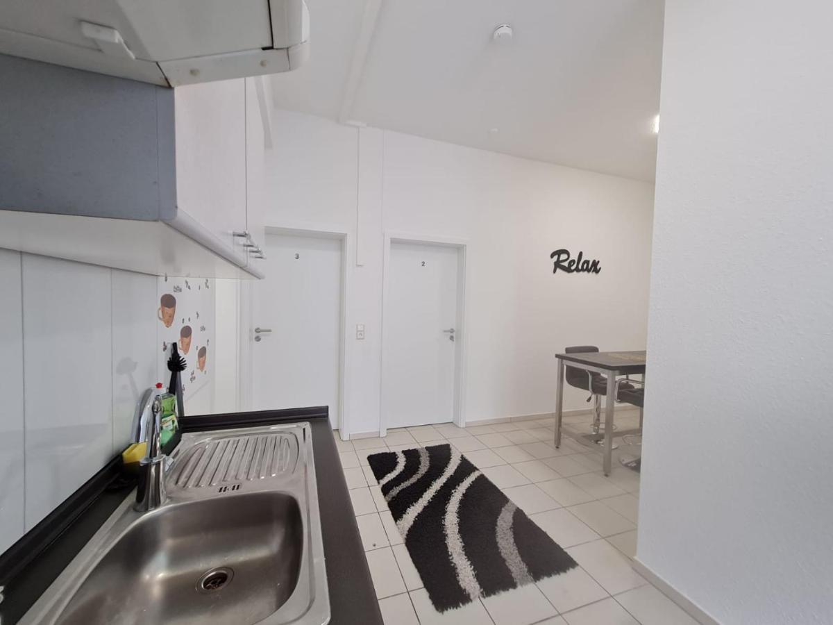 Pension Am Rathaus, 24H Check-In Mundelsheim Bagian luar foto